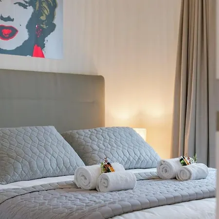 Huswell - With Fantastic View, Terrace And Parking * Ostenda