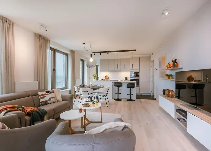 Huswell - With Fantastic View, Terrace And Parking Apartment *